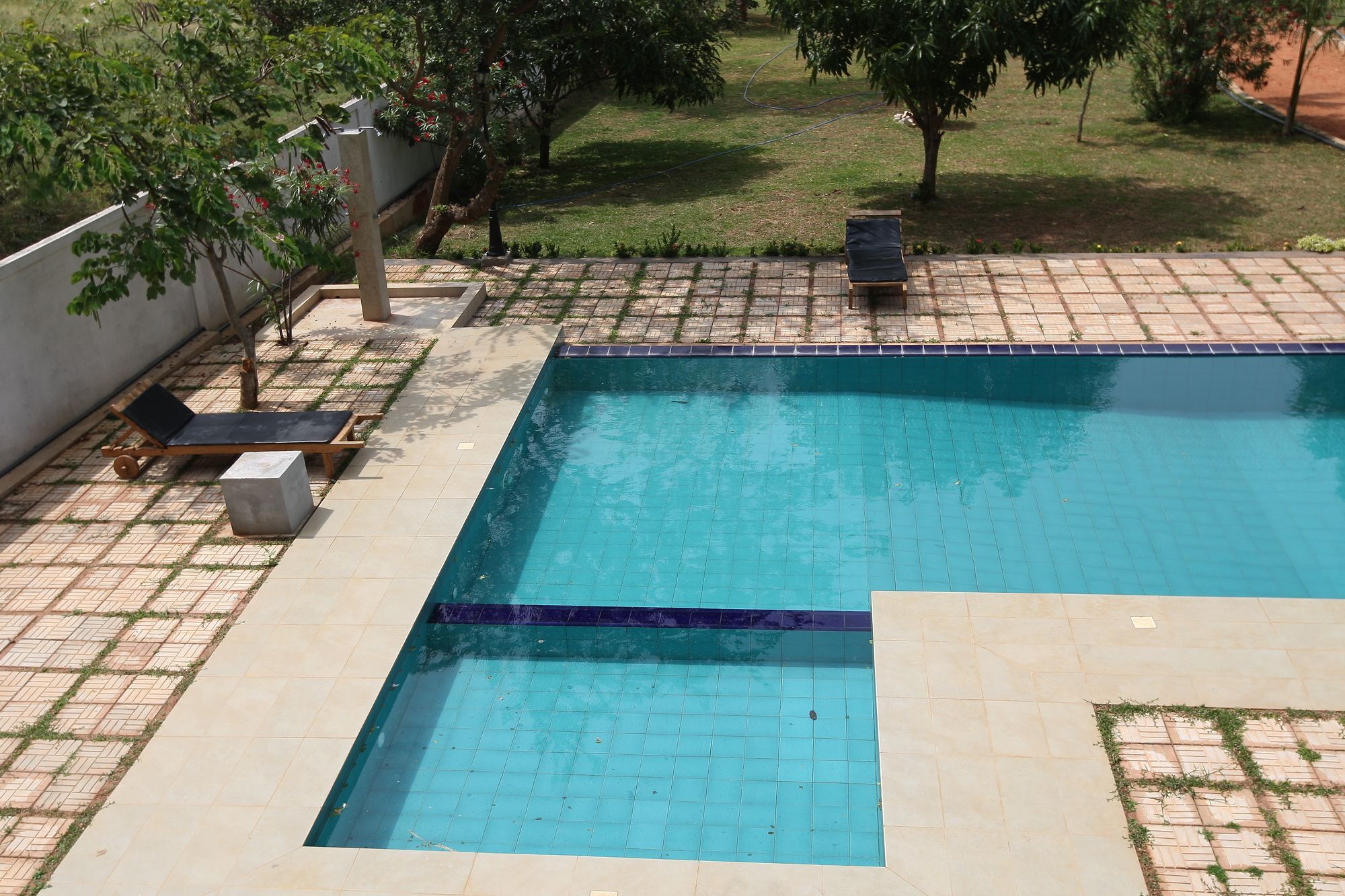 דמבולה Nilambara Lake View מראה חיצוני תמונה